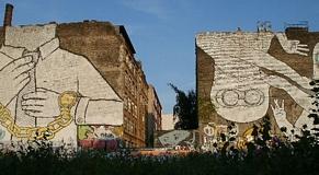  Berlijnse graffiti-muur van graffiti-artiest BLU.
